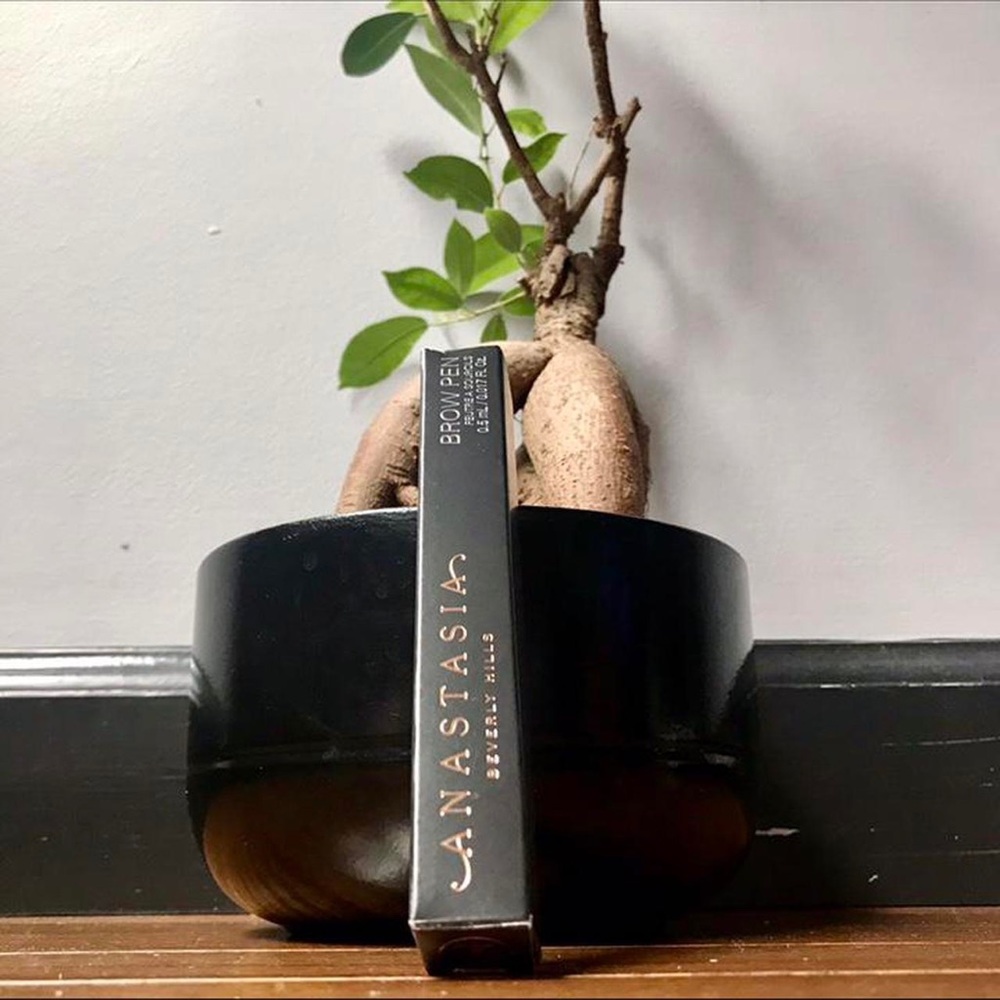 Anastasia Beverly Hills Brow Pen - Dark Brown